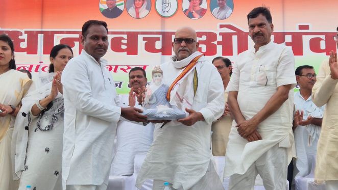 कांग्रेस अध्यक्ष अजय राय का बड़ा दावा: मोदी ने बेइमानी करके मुझसे चुनाव जीता