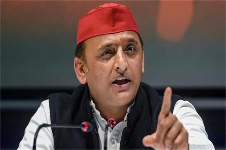 यूपी में बजट की लूट: हर विभाग में घपले, घोटाले तथा भ्रष्टाचार व्याप्त: अखिलेश