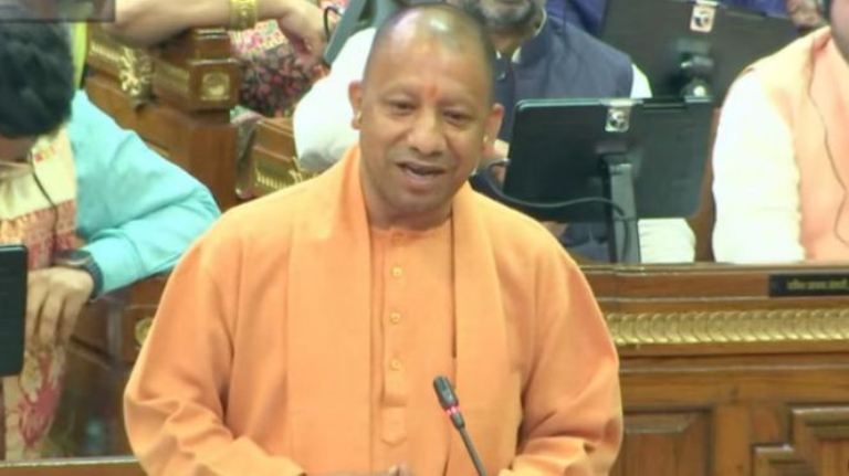 विधानसभा सत्र: सीएम योगी ने पूर्व 21 सदस्यों को भी दी भावभीनी श्रद्धांजलि